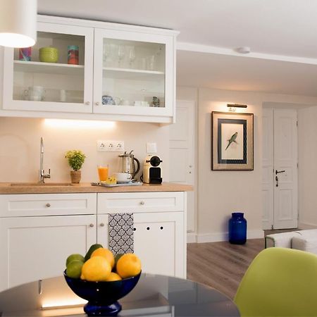 Theotoki Liston Suite Corfu  Экстерьер фото